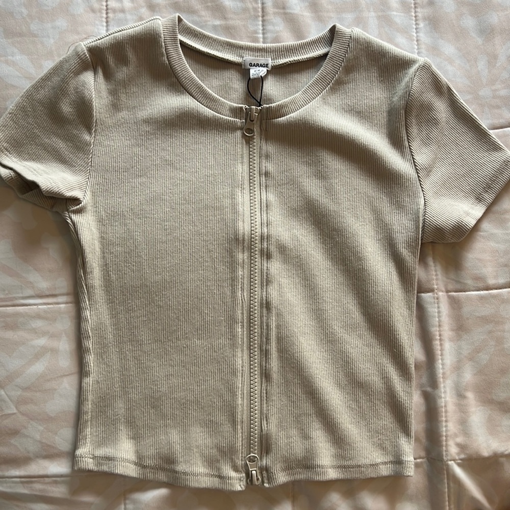 Zip up tee